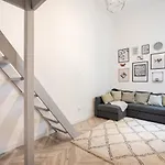شقة Atmos Glare بودابست