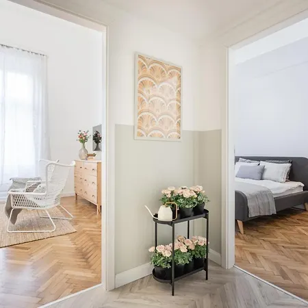 Apartament Atmos Glare